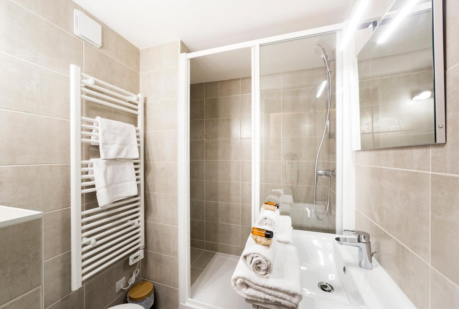 Appartement Au Coeur Du 6Eme Arrondissement Ail Лион Экстерьер фото
